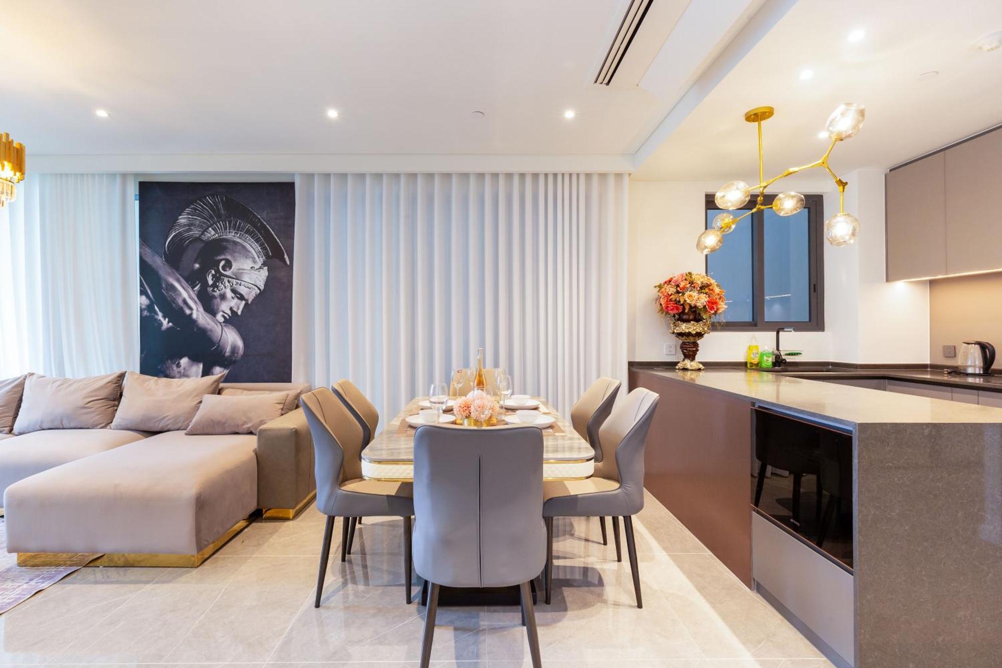 Zo Apartment Opera, Crest, Galleria -Central Saigon -Free Pool-Gym-Sauna Room-Yoga Room โฮจิมินห์ซิตี้ ภายนอก รูปภาพ